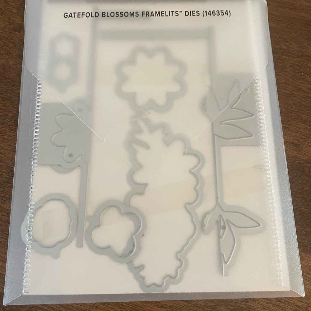 Stampin Up! Gatefolds Blossoms Framelits Dies!